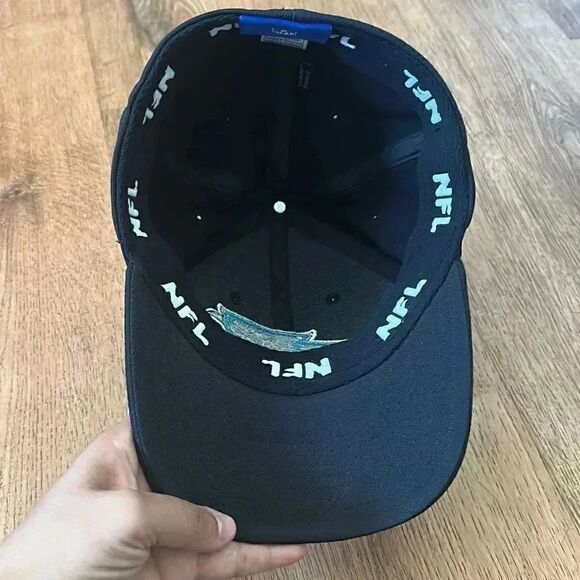 NFL Reebok Carolina Panthers Hat - Picture 5 of 10